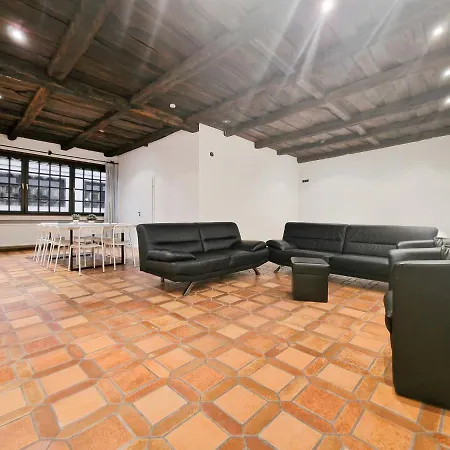 Tolstov House - 6 House With Terrace And Parking - 30 Min Messe Dus Apartment
