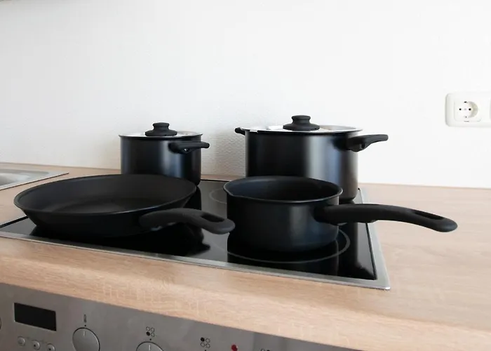 Tolstov House - 6 House With Terrace And Parking - 30 Min Messe Dus Lejlighed Mönchengladbach