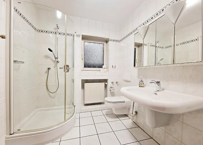 Tolstov House - 6 House With Terrace And Parking - 30 Min Messe Dus * Mönchengladbach