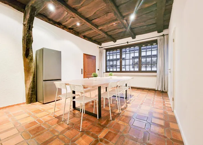 Tolstov House - 6 House With Terrace And Parking - 30 Min Messe Dus Lejlighed Mönchengladbach